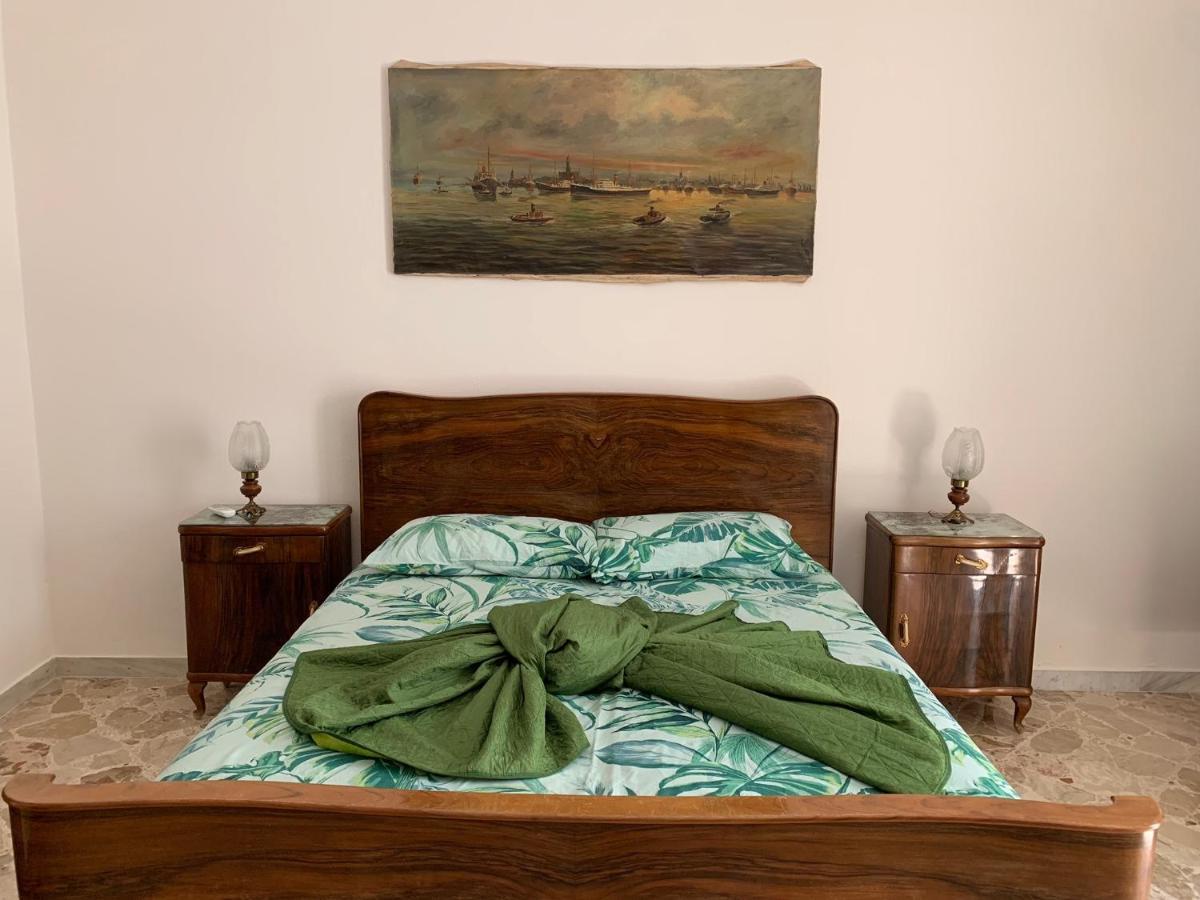 Fiori Catene Tra Le Torri Конверсано Екстериор снимка