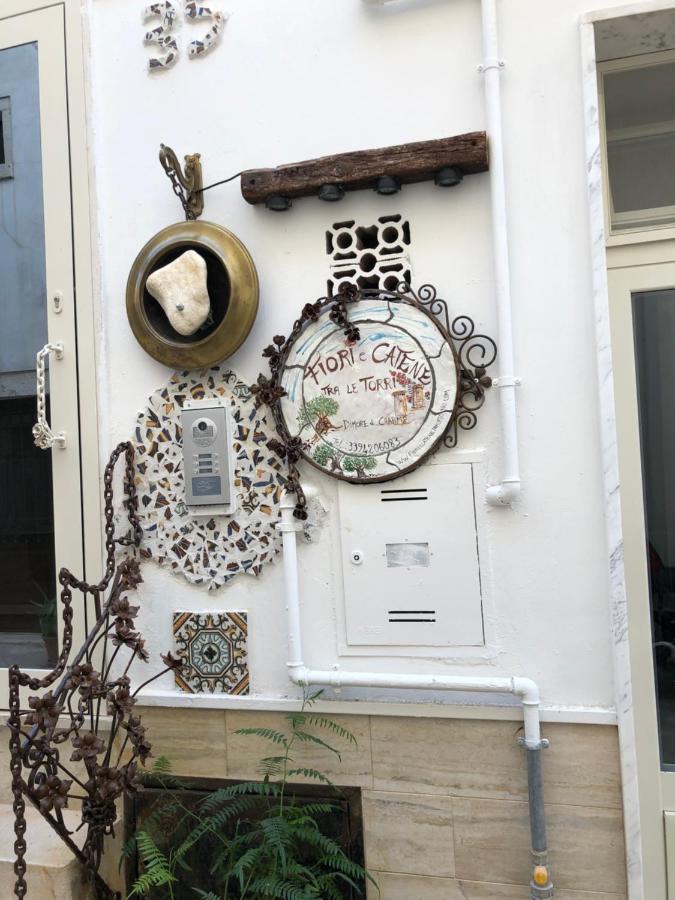 Fiori Catene Tra Le Torri Конверсано Екстериор снимка