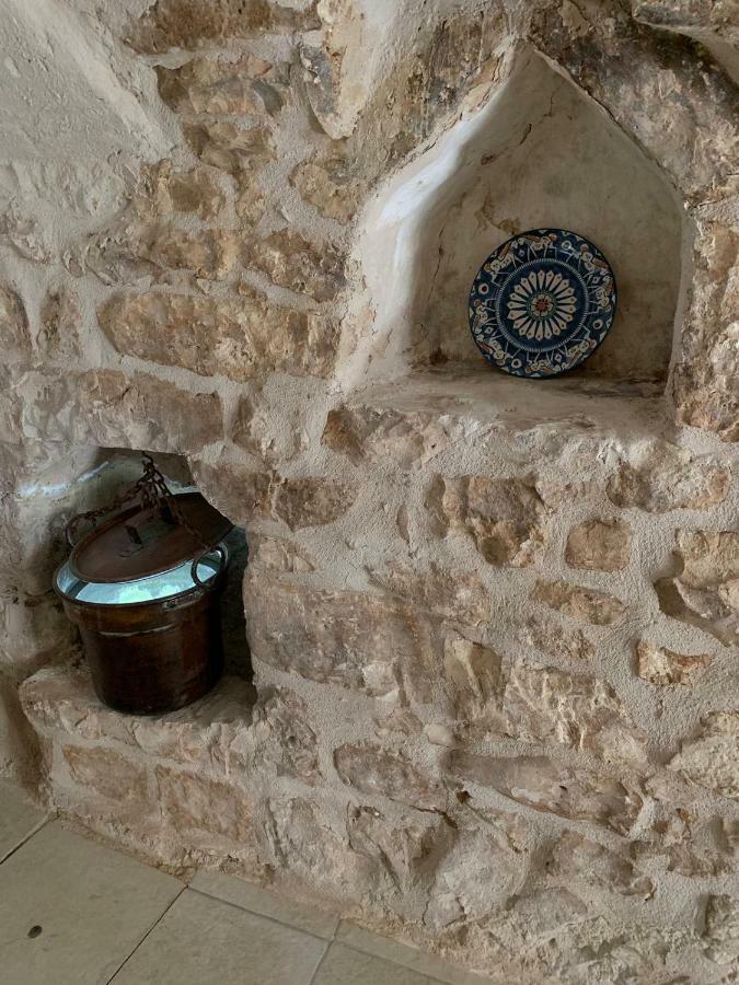 Fiori Catene Tra Le Torri Конверсано Екстериор снимка