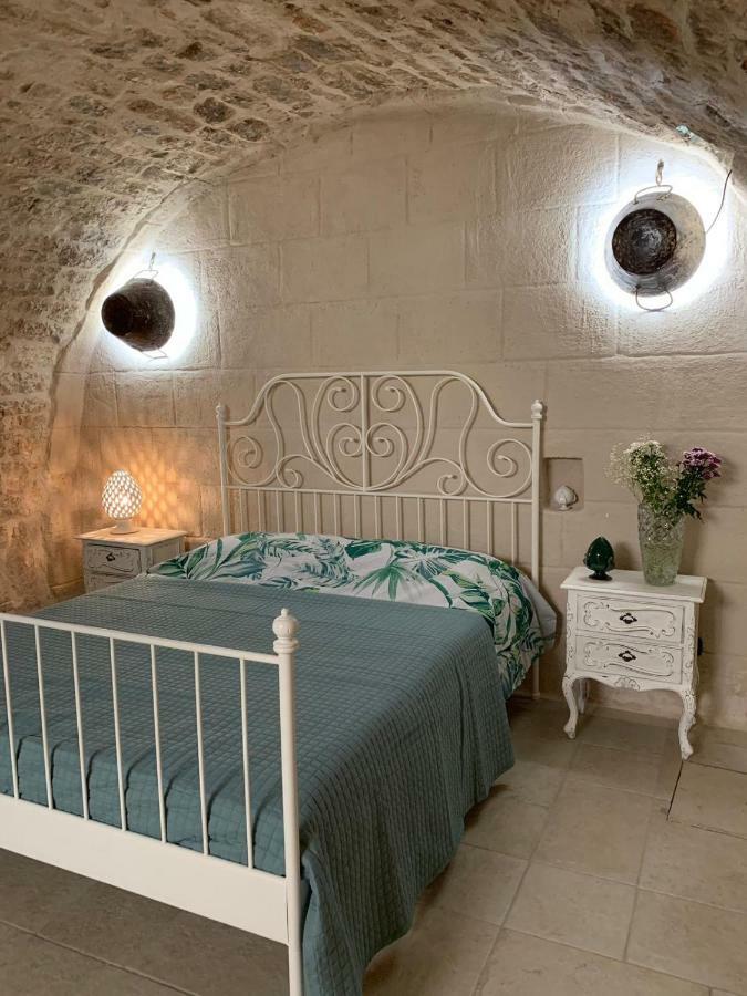 Fiori Catene Tra Le Torri Конверсано Екстериор снимка